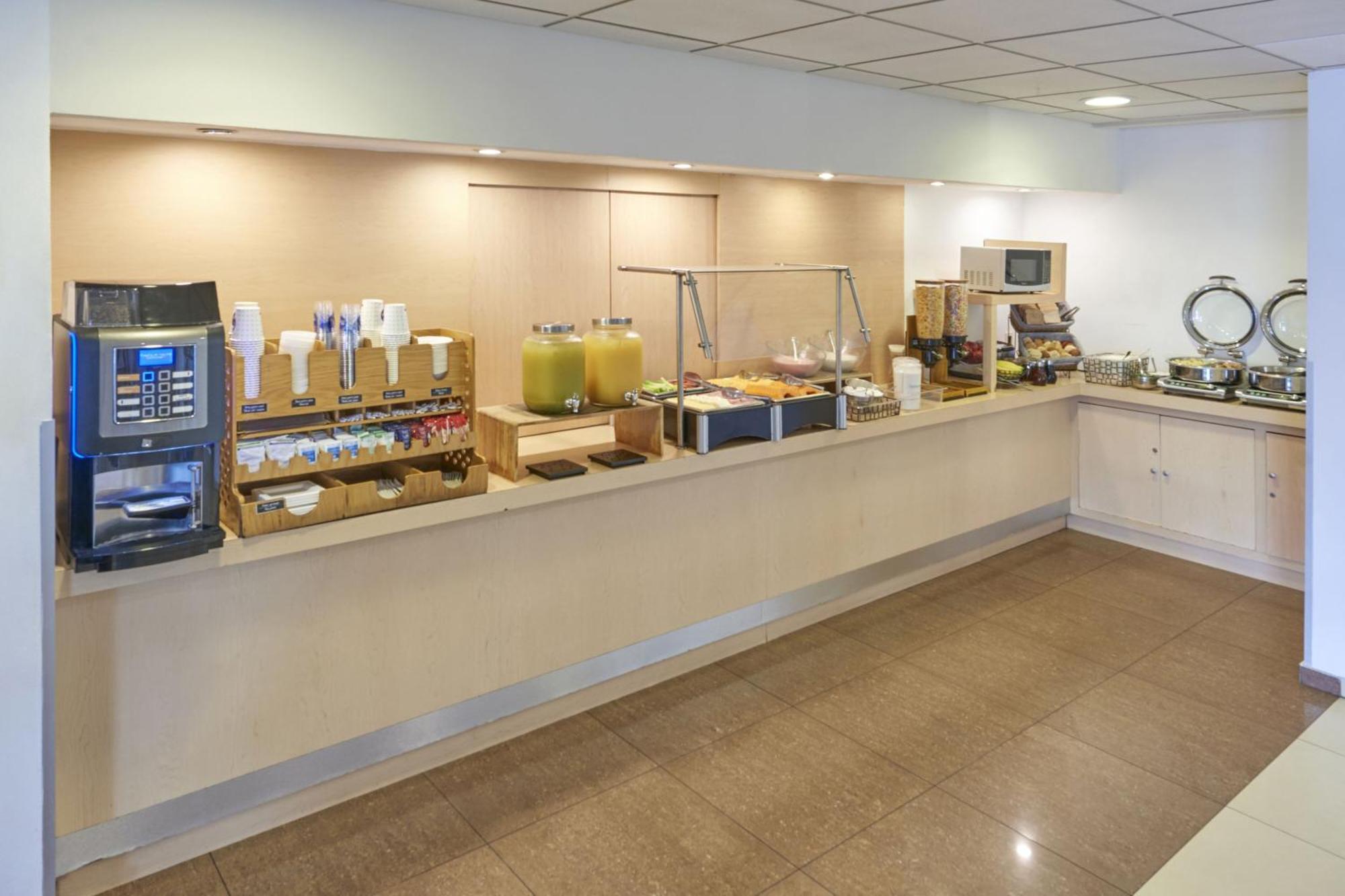 City Express By Marriott Manzanillo Εξωτερικό φωτογραφία