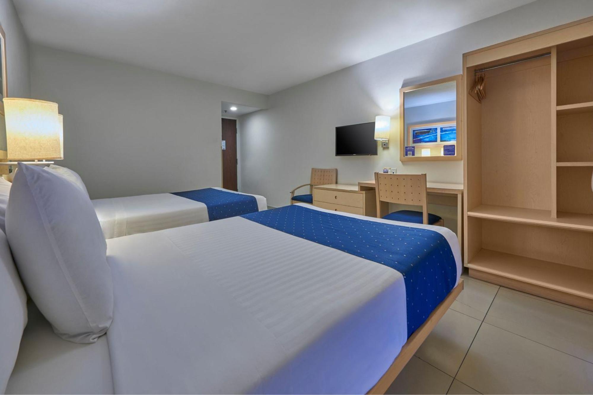 City Express By Marriott Manzanillo Εξωτερικό φωτογραφία